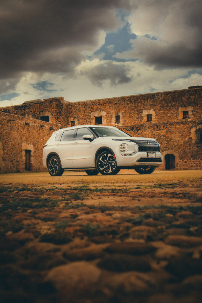 mitsubishi outlander phev 2024