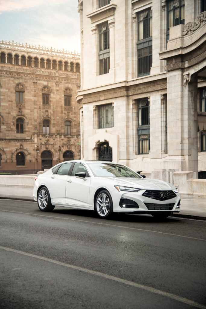 Acura TLX 2024