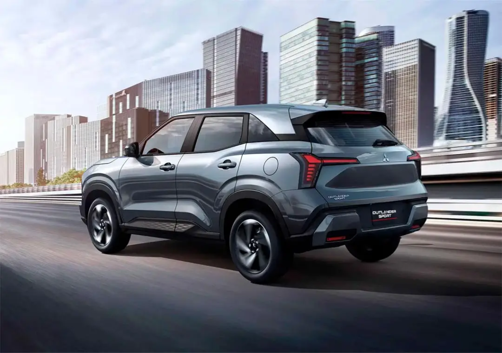 Outlander Sport 2025